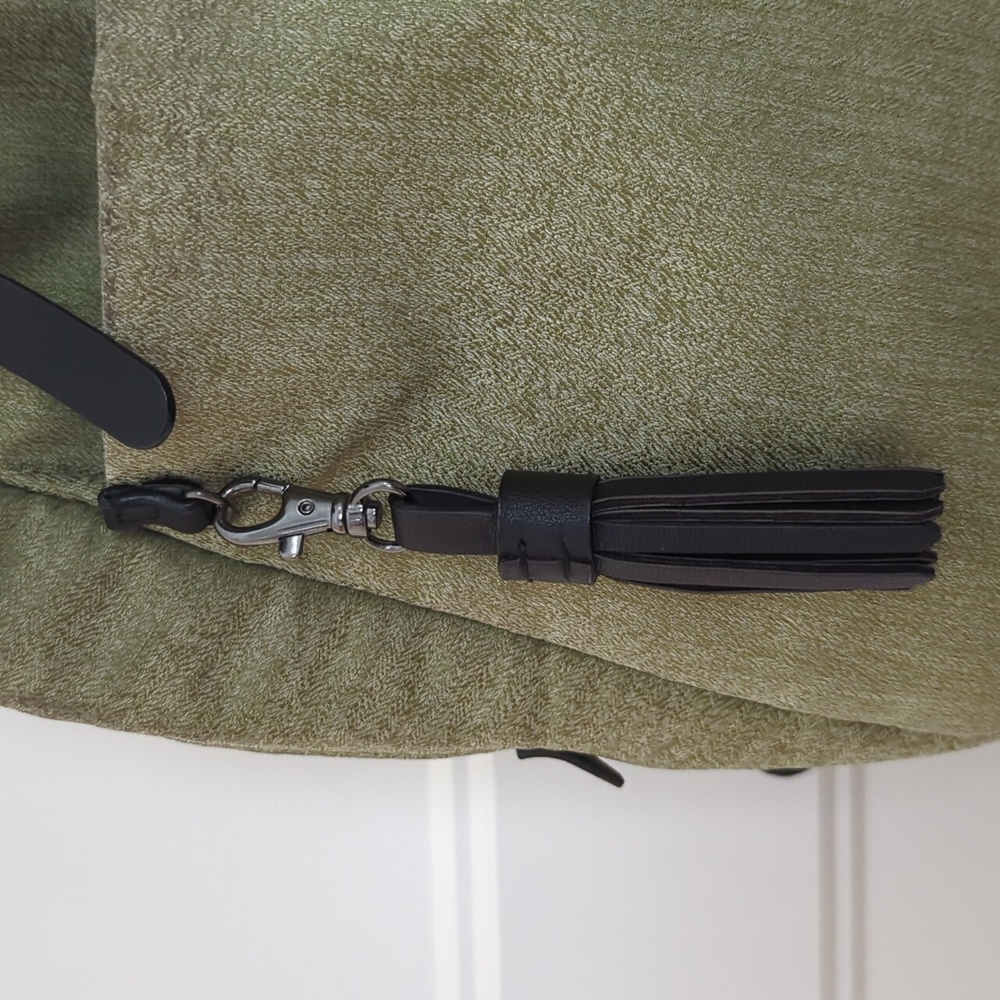 🌿Sherpani Backpack🌿 - Picture 4 of 12